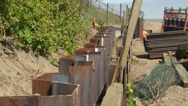 Image of sheet piles on beach from BBC article